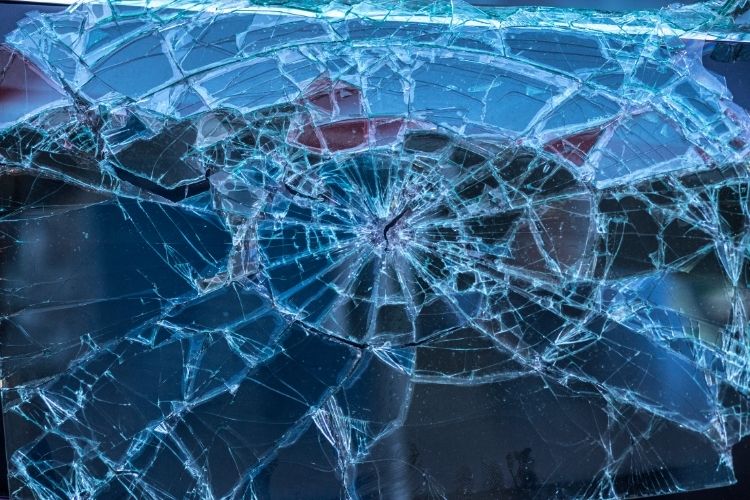 Is my Broken Windshield Covered By My Auto Insurance
